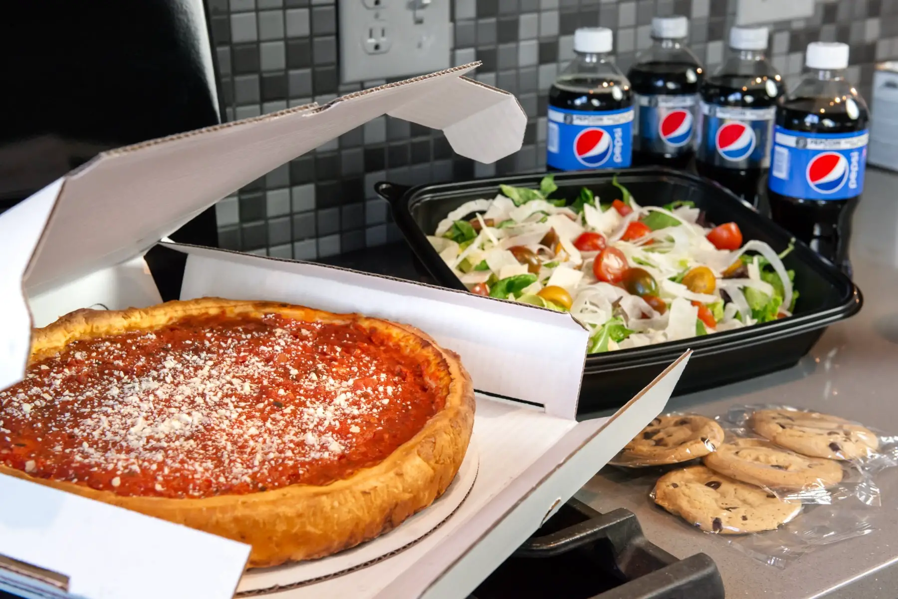 Giordano's Pizza National Pizza Party Day Ultimate Meal Deal: Large Thin Crust Pizza, 4 Cookies, Salad and Pepsi Package